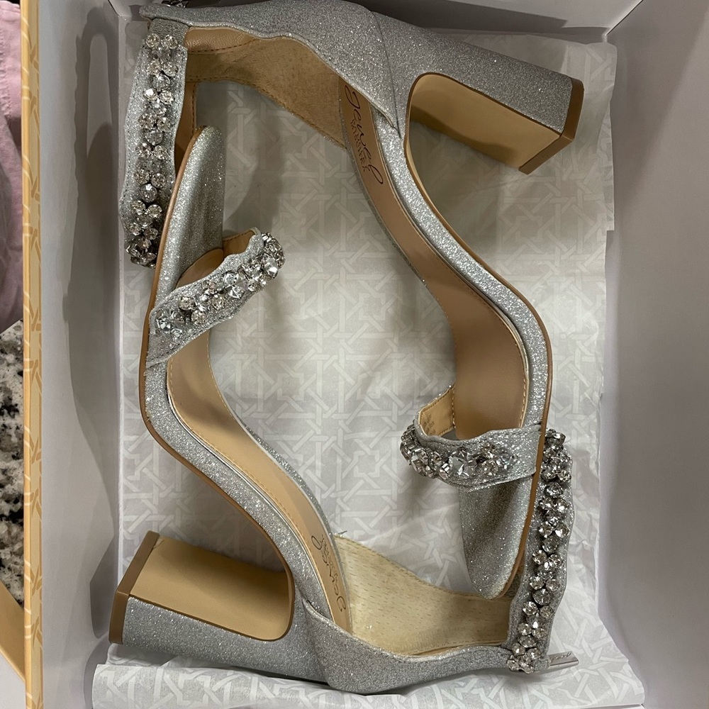 Jewel Badgley Mischka Mayra Silver Block Heel